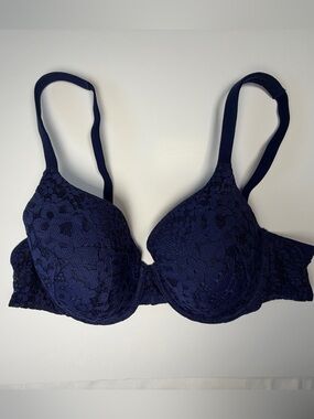 Victoria's Secret Body by Victoria Dark Blue Lace Bra 38B Perfect Coverage
